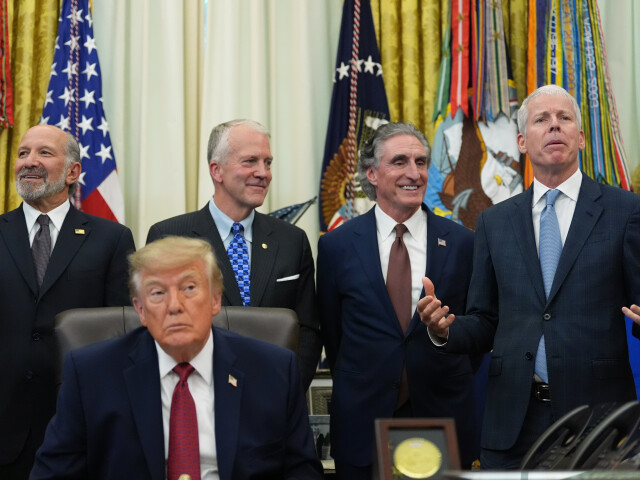 Južná Kórea investuje v USA 200 miliárd dolárov, tvrdí Trump. Peniaze pre Aljašku sú však zatiaľ neisté