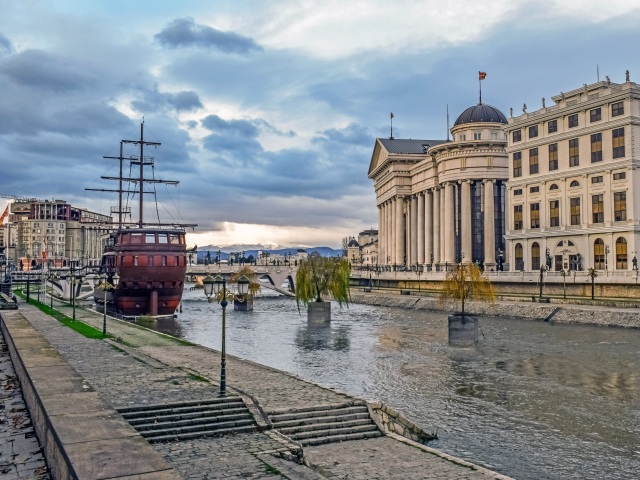 skopje severne macedonsko