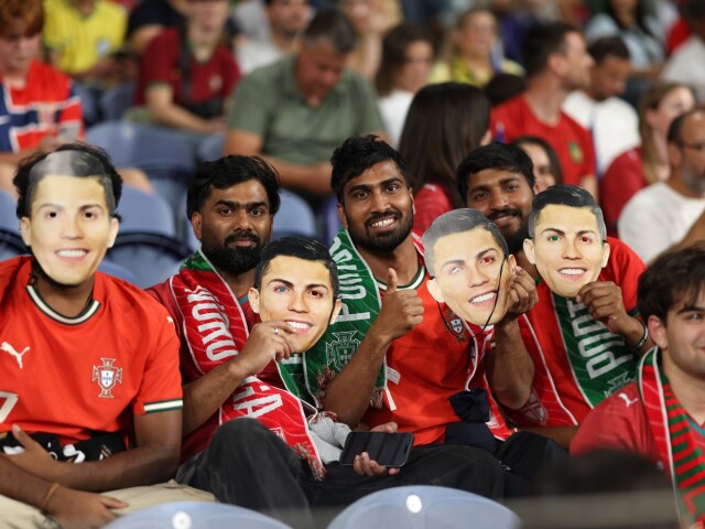 C-Ego-7! Ronaldo sa chcel obhájiť, namiesto toho sa mu smeje svet. Je ako rozmaznané dieťa