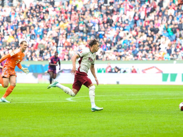 Neuer spravil obrovský kiks. A Bundesliga videla najrýchlejší gól v histórii