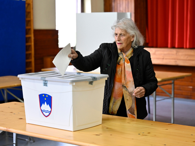Dávky zadarmo? Slovinci povedali jasné nie. V referendách podporili zásadné zmeny, jeden vládny zákon potopili