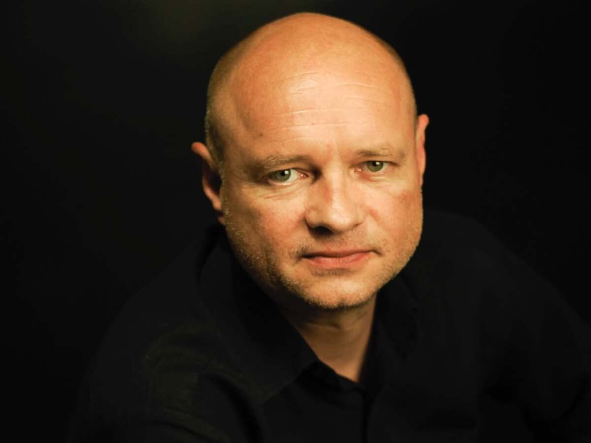 Nečakaná smrť slovenského herca Michala Nováka († 49). Necítil sa dobre ...