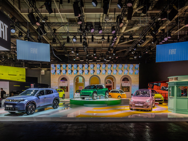 Video: Autosalón Paríž  2026 - bláznivé koncepty aj zaujímavé sériové novinky