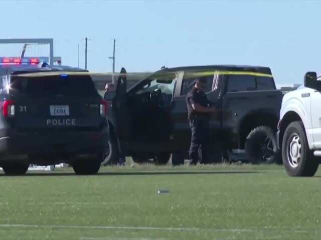 Auto v Kansase vrazilo na futbalovom ihrisku do ľudí, dvaja sú mŕtvi