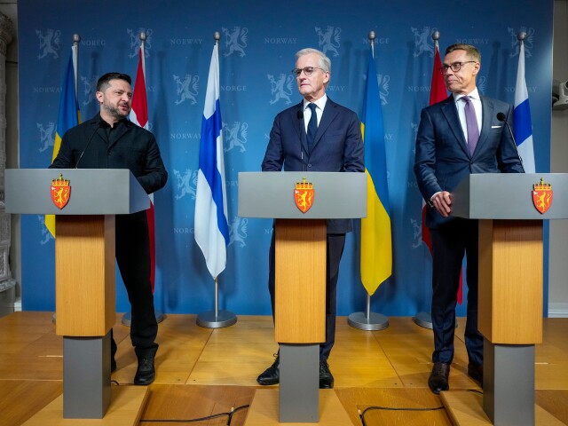 O Ukrajine bez Ukrajiny? Zelenskyj má jasný odkaz pred možným rokovaním troch veľmocí