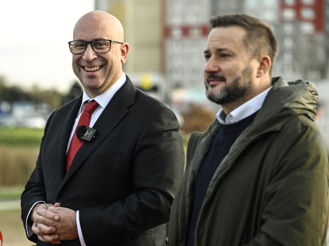 Vallo vedie, Ráž mu však víťazstvo môže vziať. Nový prieskum ukázal tesný súboj o Bratislavu