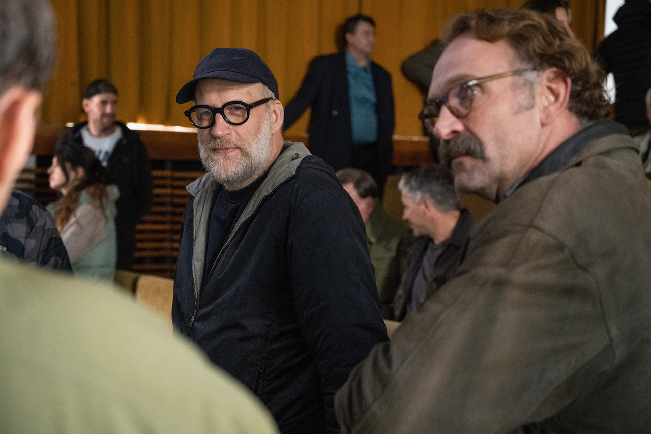 Peter Bebjak a Tomáš Maštalír počas nakrúcania nového filmu Beštia.