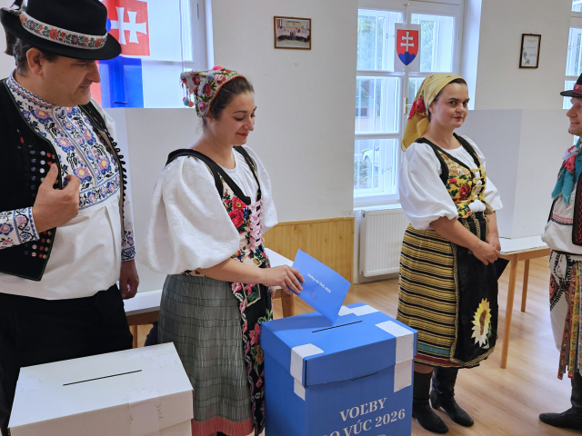 voľby2026 VÚC samospráva Komárno kroje komárno