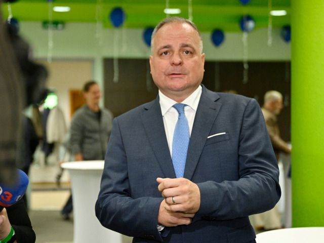 Droba: Nie som politik, ktorý chce byť za každú cenu obľúbený. Hovorí o plánoch v kraji aj čo si myslí o kritike