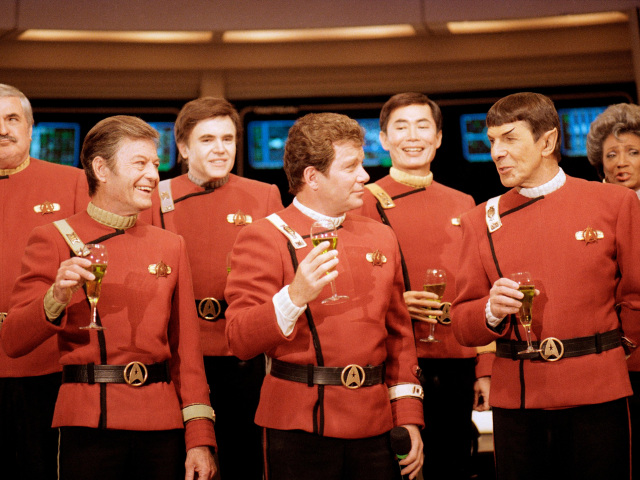 Zomrel Walter Koenig († 90), hviezda legendárneho Star Treku. Ako navigátor Čechov sa zapísal do televíznej histórie