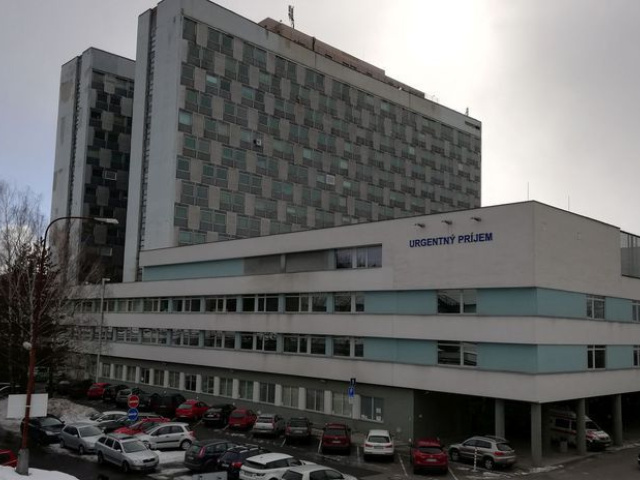 Materského mlieka je nedostatok, hlási nemocnica v Banskej Bystrici